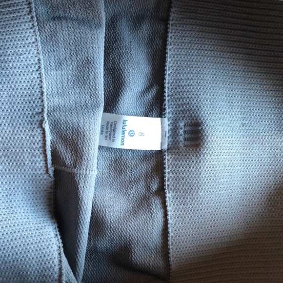 Lululemon Awakening Crop, Taryn Toomey, NWT, 8 - Picture 5 of 5